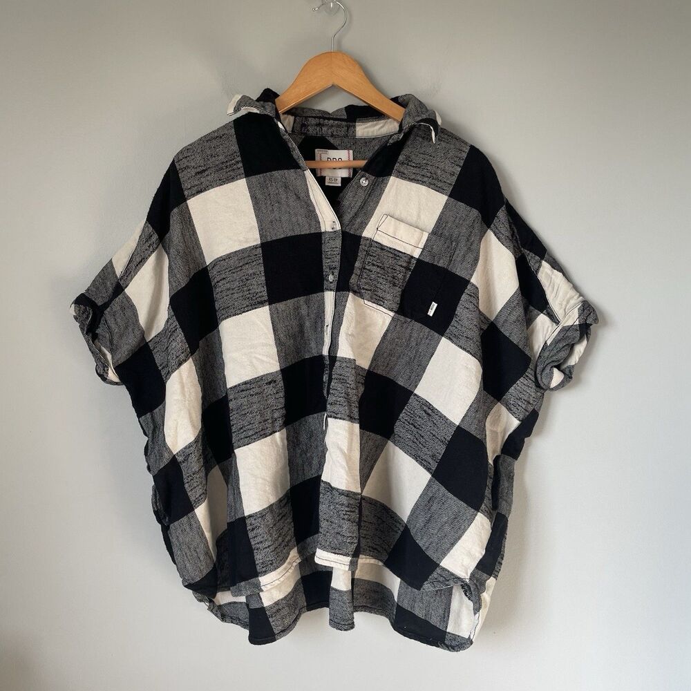 BDG Head Over Heels Flannel Oversized Short Sleeve Button-Down Shirt Top Size XS